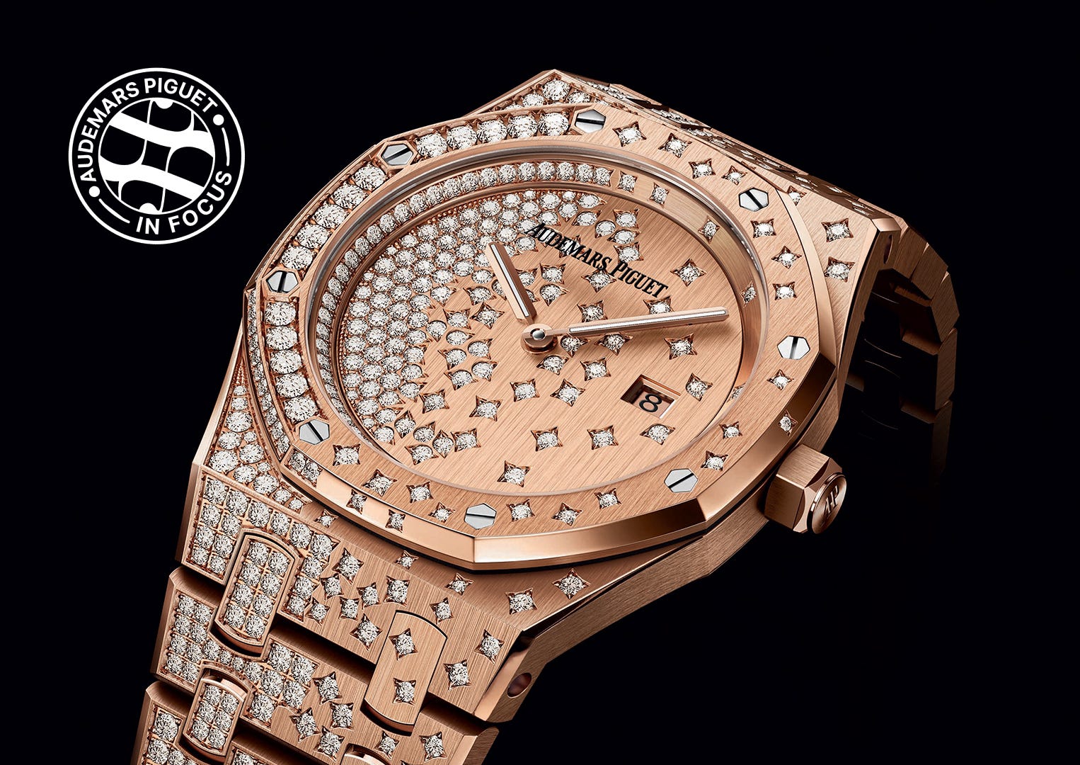 This quartz Royal Oak features diamonds scattered in an assymetric pattern 