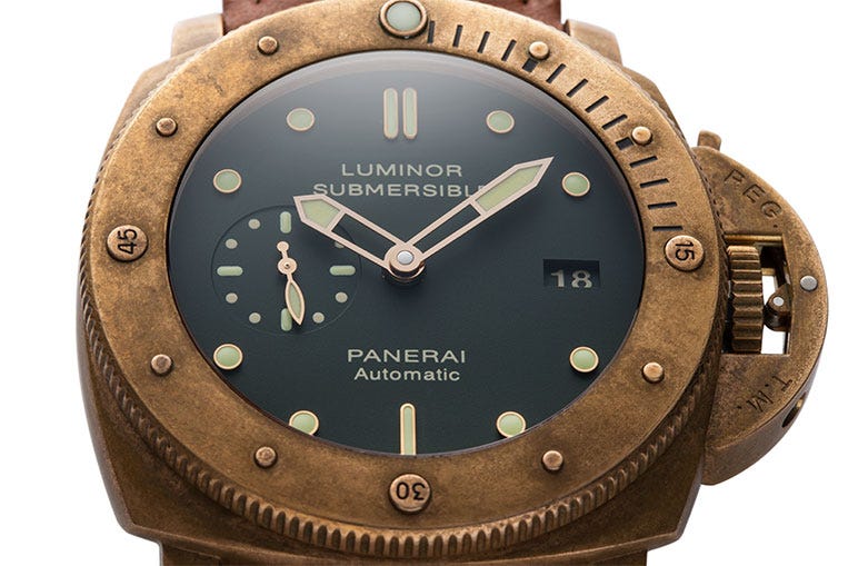 The calibre P.9000 can be viewed through the clear, titanium-ringed case back